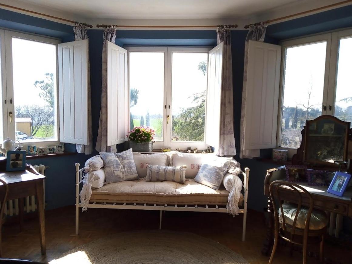B&B La Gallinella Rossa Baschi Eksteriør bilde